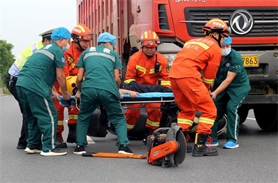 广安沛县道路救援